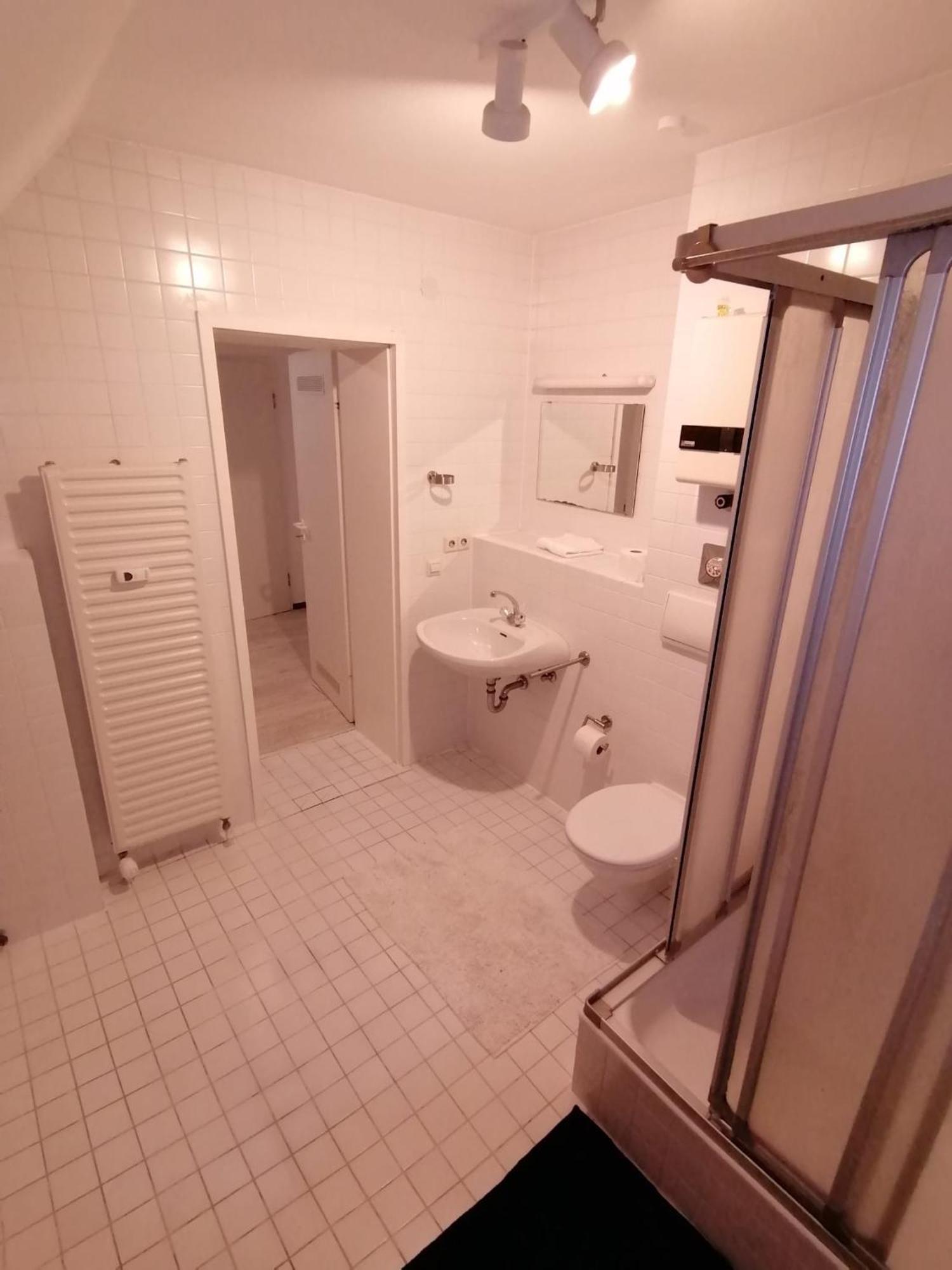 1 Apartment